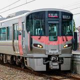 キハ40 2049「SAKU美SAKU楽」＋キハ47 1036「ノスタルジー