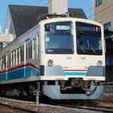 東武鉄道8000系81118編成が渡瀬へ｜鉄道ニュース｜2018年12月4日掲載