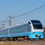 ことでん，「600形製造50周年記念ヘッドマーク」を掲出｜鉄道ニュース