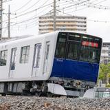 近鉄，「ひのとり抱き枕」発売｜鉄道ニュース｜2025年10月15日掲載