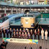 キハ40-2081 2132 サンフレッチェ　応援ラッピング仕様 Ｍ車+T車 キハ40 2081に「サンフレッチェ広島」応援ラッピング｜鉄道ニュース